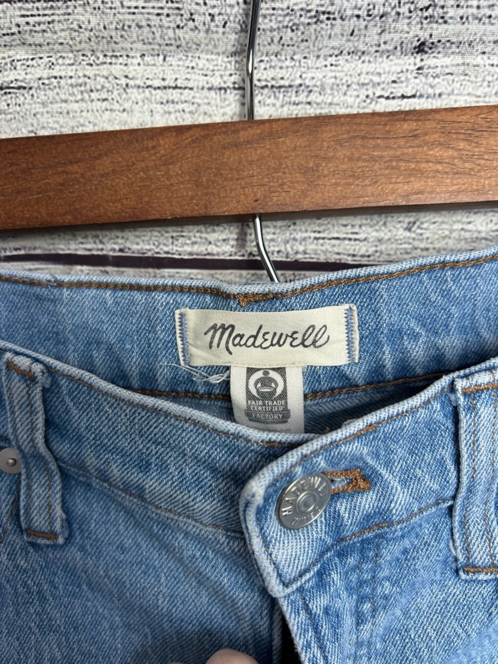 Madewell The Perfect Vintage Straight Jean in Hoye Wash size 26P - Picture 6 of 14